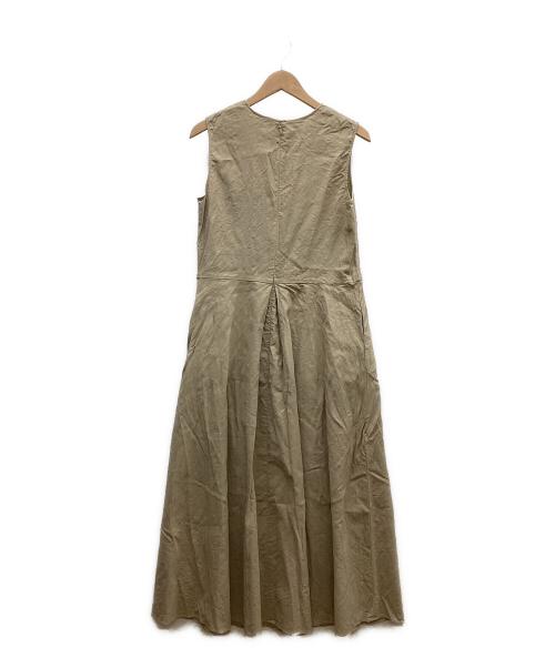 theory luxe（セオリーリュクス）theory luxe (セオリーリュクス) ノースリーブ・キャミソールワンピース ベージュ サイズ:Mの古着・服飾アイテム