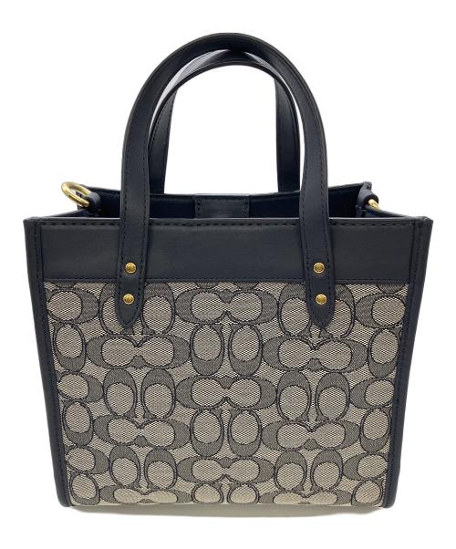 COACH（コーチ）COACH (コーチ) フィールド トート 22 シグネチャー ジャカード ホワイト×ネイビーの古着・服飾アイテム