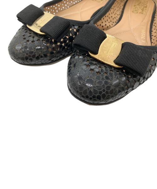 Salvatore Ferragamo（サルヴァトーレ フェラガモ）Salvatore Ferragamo (サルヴァトーレ フェラガモ) ローファー ブラック サイズ:7の古着・服飾アイテム