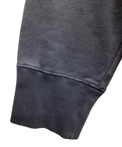 MM6 Maison Margiela（エムエムシックスメゾンマルジェラ）MM6 Maison Margiela (エムエムシックスメゾンマルジェラ) ロゴオーバースウェット ブラック×ホワイト サイズ:Sの古着・服飾アイテム