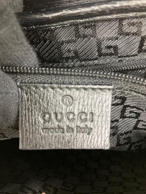 GUCCI（グッチ）GUCCI (グッチ) ワンショルダーバッグ ブラックの古着・服飾アイテム