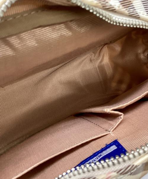 BURBERRY BLUE LABEL（バーバリーロンドンブルーレーベル）BURBERRY BLUE LABEL (バーバリーロンドンブルーレーベル) ショルダーバッグ ピンク×ホワイトの古着・服飾アイテム