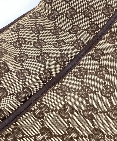GUCCI（グッチ）GUCCI (グッチ) バッグ ベージュの古着・服飾アイテム