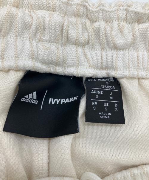 adidas（アディダス）adidas (アディダス) トラックパンツ ベージュ×ホワイト サイズ:Sの古着・服飾アイテム