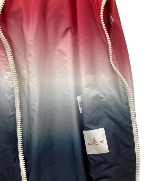 MONCLER（モンクレール）MONCLER (モンクレール) ナイロンジャケット ブラック×レッド サイズ:3の古着・服飾アイテム