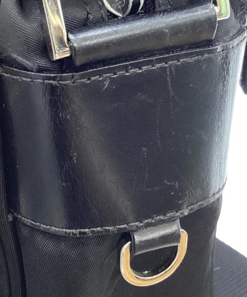 PRADA（プラダ）PRADA (プラダ) ナイロンショルダーバッグ ブラックの古着・服飾アイテム