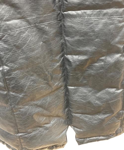 ISAMU KATAYAMA BACKLASH（イサムカタヤマ・バックラッシュ）ISAMU KATAYAMA BACKLASH (イサムカタヤマ・バックラッシュ) レザーダウンコート ブラック サイズ:2の古着・服飾アイテム