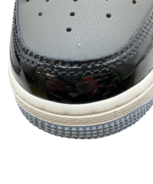 NIKE（ナイキ）NIKE (ナイキ) スニーカー グレー サイズ:27.5cmの古着・服飾アイテム