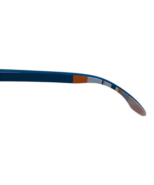 OAKLEY（オークリー）OAKLEY (オークリー) サングラス ブルーの古着・服飾アイテム