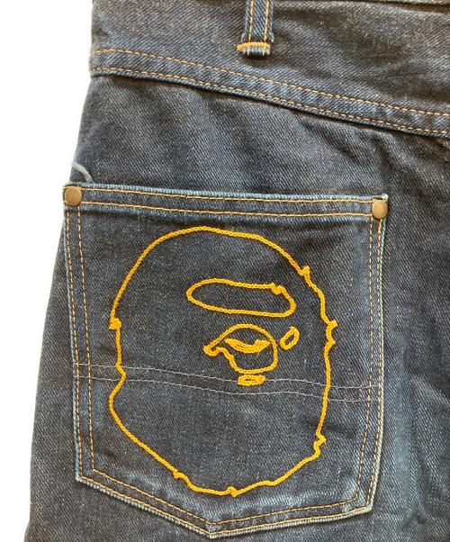 A BATHING APE（ア ベイシング エイプ）A BATHING APE (ア ベイシング エイプ) デニムパンツ インディゴ サイズ:Mの古着・服飾アイテム
