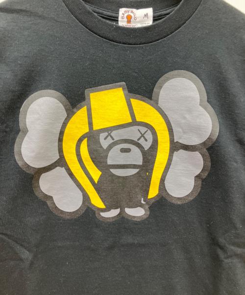 A BATHING APE（ア ベイシング エイプ）A BATHING APE (ア ベイシング エイプ) KAWS (カウズ) 半袖カットソー ブラック サイズ:Mの古着・服飾アイテム