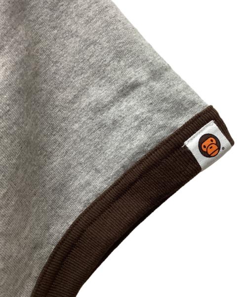 A BATHING APE（ア ベイシング エイプ）A BATHING APE (ア ベイシング エイプ) BABY MiLO (ベビーマイロ) 半袖カットソー グレー×ブラウン サイズ:M 未使用品の古着・服飾アイテム