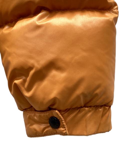 MONCLER（モンクレール）MONCLER (モンクレール) ダウンジャケット オレンジの古着・服飾アイテム