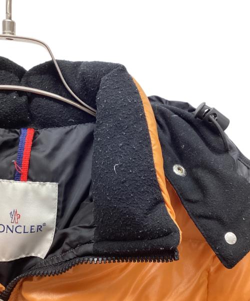 MONCLER（モンクレール）MONCLER (モンクレール) ダウンジャケット オレンジの古着・服飾アイテム