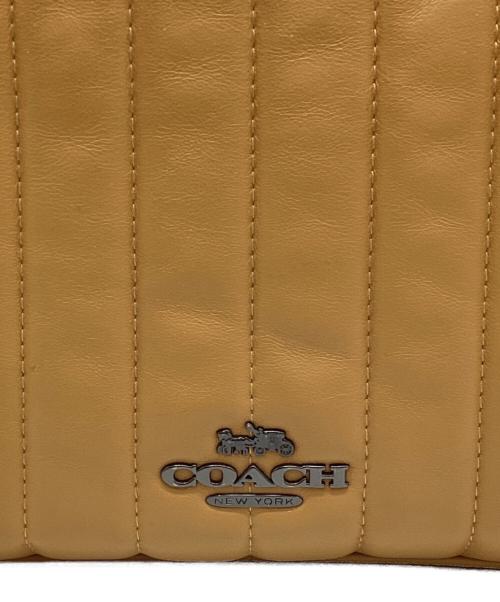 COACH（コーチ）COACH (コーチ) ショルダーバッグ イエローの古着・服飾アイテム