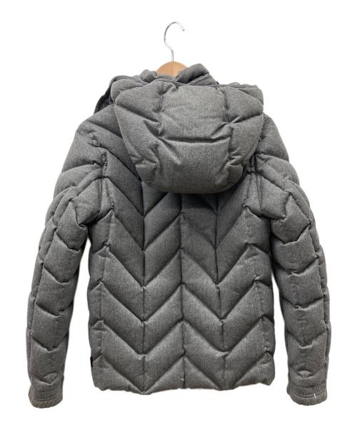 MONCLER（モンクレール）MONCLER (モンクレール) ダウンジャケット グレーの古着・服飾アイテム