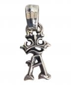 BWLビルウォールレザー）の古着「イニシャルクラウンペンダント」