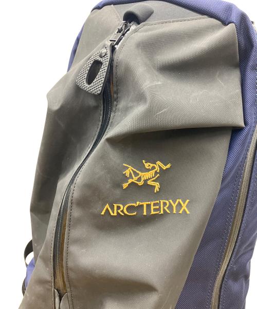 ARC'TERYX（アークテリクス）ARC'TERYX (アークテリクス) リュック ブラック×ネイビーの古着・服飾アイテム