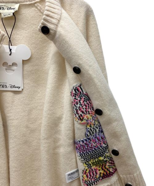 ZARA（ザラ）ZARA (ザラ) Harry Lambert (ハリー・ランバート) DISNEY (ディズニー) 厚手カーディガン ホワイト サイズ:L 未使用品の古着・服飾アイテム
