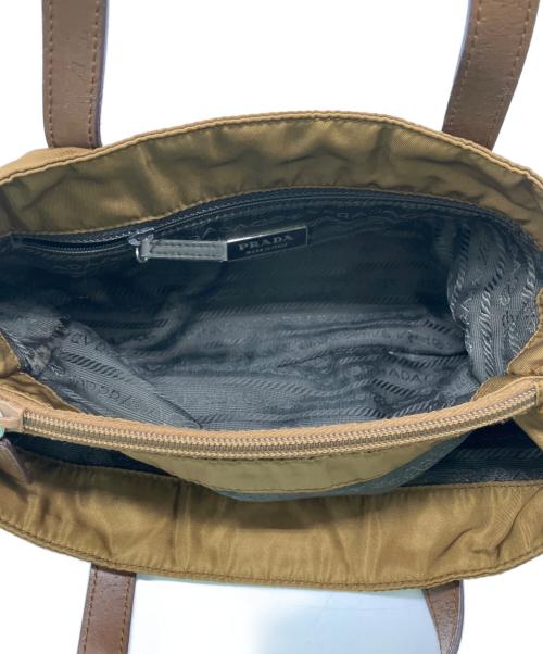 PRADA（プラダ）PRADA (プラダ) ナイロンハンドバッグ ブラウンの古着・服飾アイテム