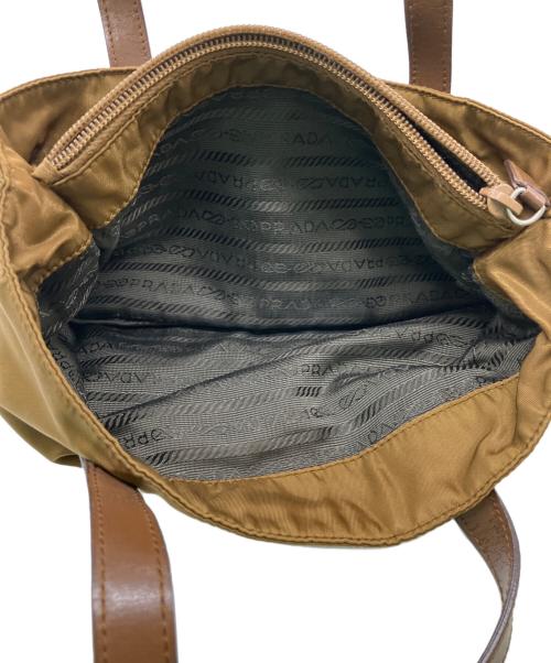 PRADA（プラダ）PRADA (プラダ) ナイロンハンドバッグ ブラウンの古着・服飾アイテム