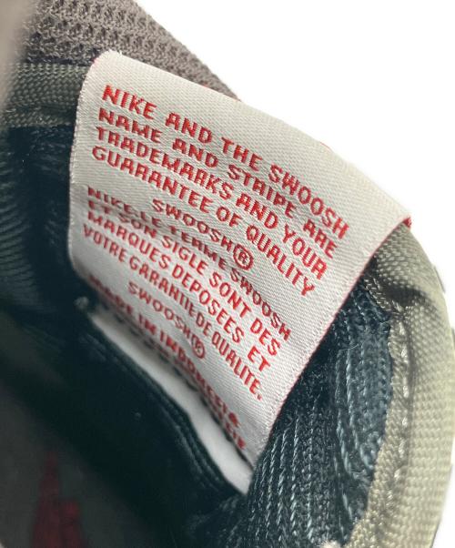 NIKE（ナイキ）NIKE (ナイキ) Travis Scott (トラヴィススコット) スニーカー ホワイト×グレー サイズ:22cmの古着・服飾アイテム