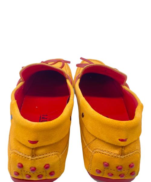 TOD'S（トッズ）TOD'S (トッズ) ドライビングシューズ イエロー サイズ:8の古着・服飾アイテム