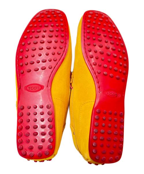 TOD'S（トッズ）TOD'S (トッズ) ドライビングシューズ イエロー サイズ:8の古着・服飾アイテム