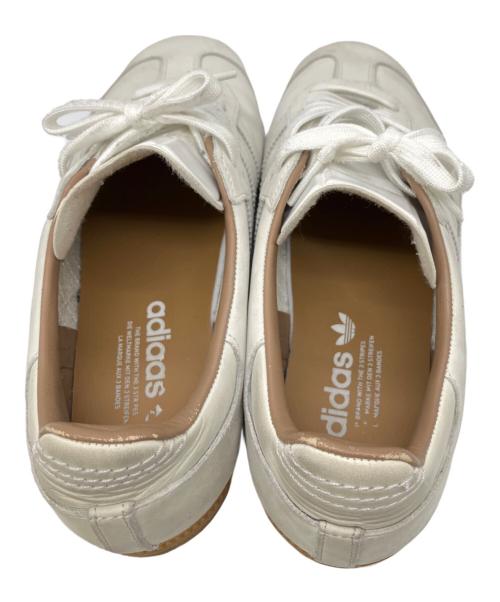 adidas（アディダス）adidas (アディダス) スニーカー ホワイト サイズ:27cmの古着・服飾アイテム