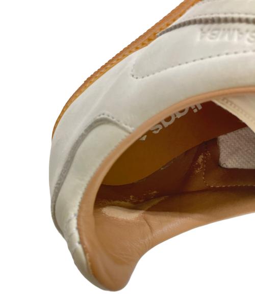 adidas（アディダス）adidas (アディダス) スニーカー ホワイト サイズ:27cmの古着・服飾アイテム