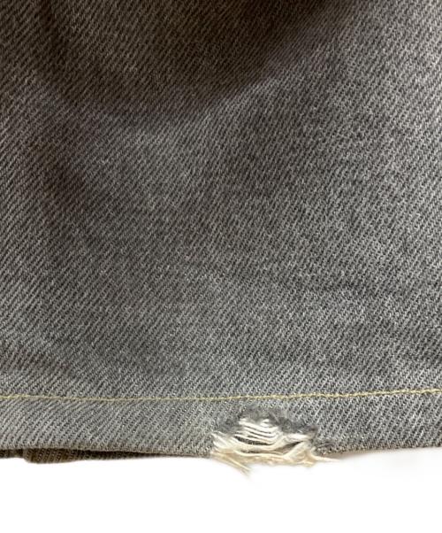 LEVI'S（リーバイス）LEVI'S (リーバイス) デニムパンツ グレー サイズ:W29の古着・服飾アイテム