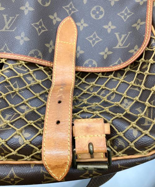 LOUIS VUITTON（ルイ ヴィトン）LOUIS VUITTON (ルイ ヴィトン) ショルダーバッグ ブラウンの古着・服飾アイテム