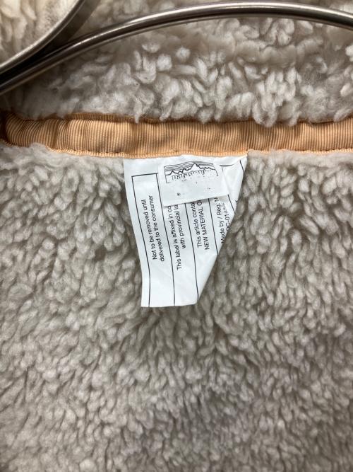 Patagonia（パタゴニア）Patagonia (パタゴニア) リバーシブルジャケット ベージュ サイズ:-の古着・服飾アイテム
