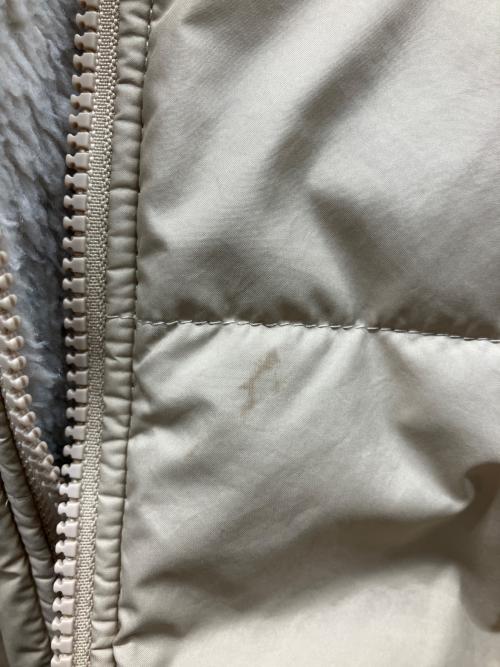 Patagonia（パタゴニア）Patagonia (パタゴニア) リバーシブルジャケット ベージュ サイズ:-の古着・服飾アイテム