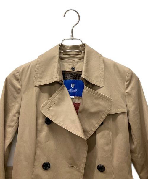 BLUE LABEL CRESTBRIDGE（ブルーレーベルクレストブリッジ）BLUE LABEL CRESTBRIDGE (ブルーレーベルクレストブリッジ) トレンチコート ベージュ サイズ:38の古着・服飾アイテム