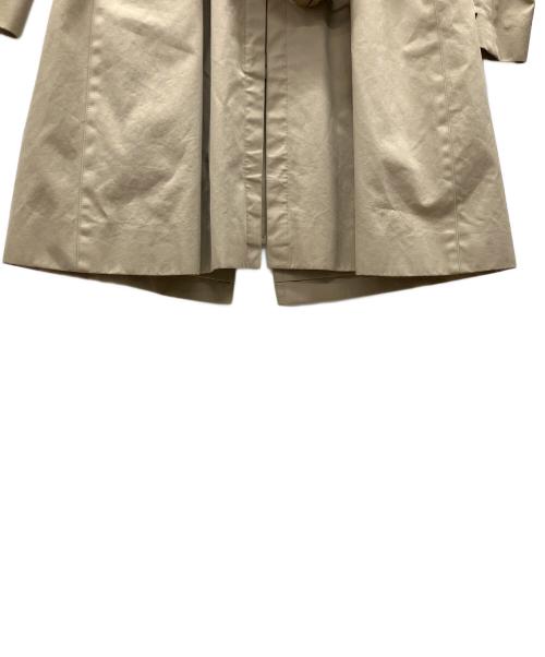 BLUE LABEL CRESTBRIDGE（ブルーレーベルクレストブリッジ）BLUE LABEL CRESTBRIDGE (ブルーレーベルクレストブリッジ) トレンチコート ベージュ サイズ:38の古着・服飾アイテム