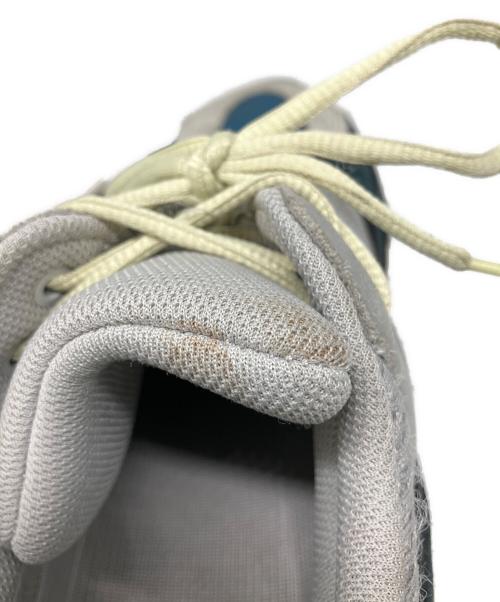 adidas（アディダス）adidas (アディダス) スニーカー グレー サイズ:28.5cmの古着・服飾アイテム