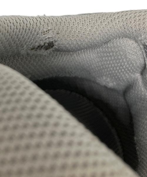 adidas（アディダス）adidas (アディダス) スニーカー グレー サイズ:28.5cmの古着・服飾アイテム