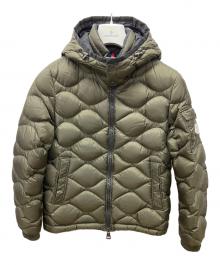 MONCLER（モンクレール）の古着「ダウンジャケット」｜カーキ