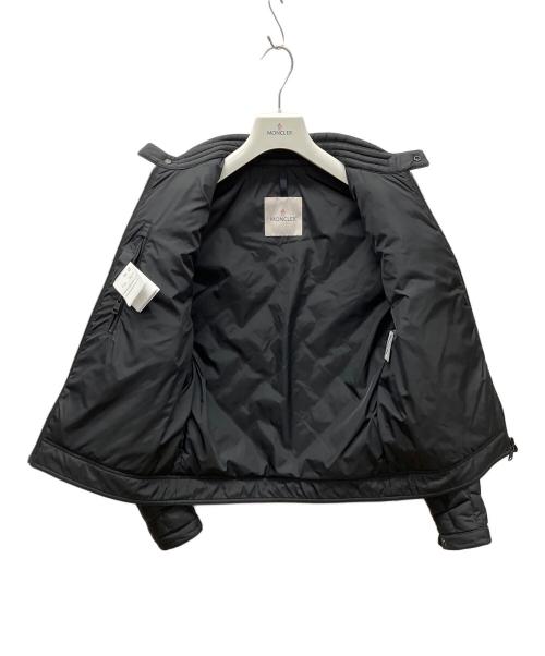 MONCLER（モンクレール）MONCLER (モンクレール) ダウンジャケット ブラックの古着・服飾アイテム