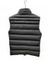 MONCLER (モンクレール) ダウンベスト ブラック：40000円
