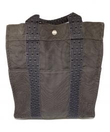 HERMES（エルメス）の古着「リュック」｜グレー