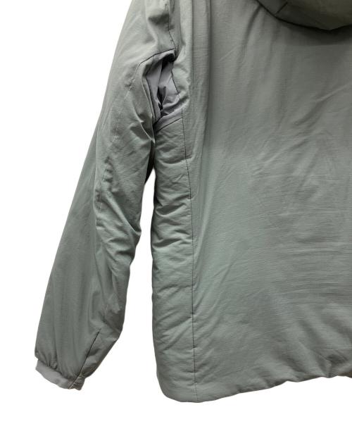 ARC'TERYX（アークテリクス）ARC'TERYX (アークテリクス) ATOM AR HOODY グレー サイズ:Sの古着・服飾アイテム