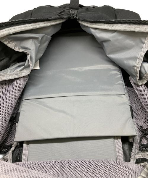 MYSTERY RANCH（ミステリーランチ）MYSTERY RANCH (ミステリーランチ) リュック ブラックの古着・服飾アイテム