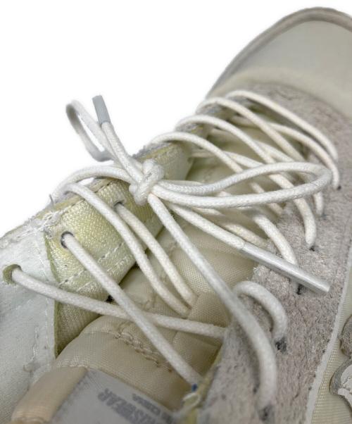 NIKE（ナイキ）NIKE (ナイキ) sacai (サカイ) スニーカー ベージュ サイズ:29.5ｃｍの古着・服飾アイテム