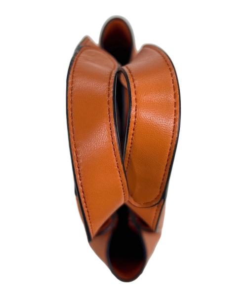 PRADA（プラダ）PRADA (プラダ) ハンドバッグ オレンジの古着・服飾アイテム