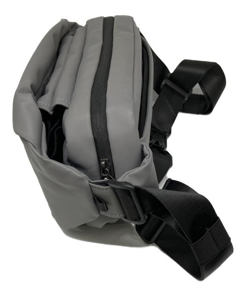 quickpack（クイックパック）quickpack (クイックパック) ボディバッグ グレーの古着・服飾アイテム