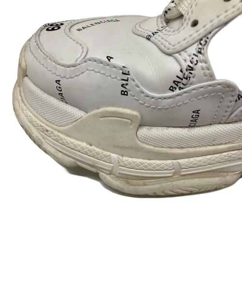BALENCIAGA（バレンシアガ）BALENCIAGA (バレンシアガ) ダットスニーカー ホワイト サイズ:26cmの古着・服飾アイテム