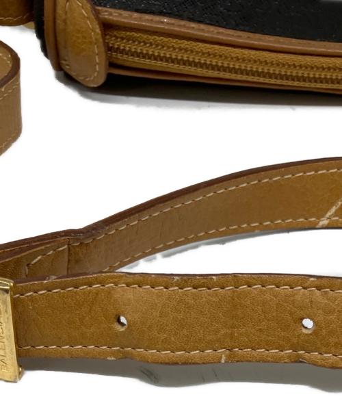 BALENCIAGA（バレンシアガ）BALENCIAGA (バレンシアガ) BBショルダーバッグ ブラウン×ブラックの古着・服飾アイテム