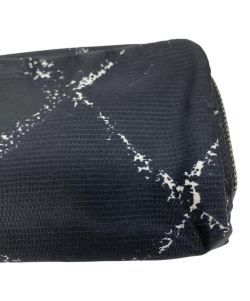 CHANEL（シャネル）CHANEL (シャネル) ポーチ/トラベルライン ブラックの古着・服飾アイテム